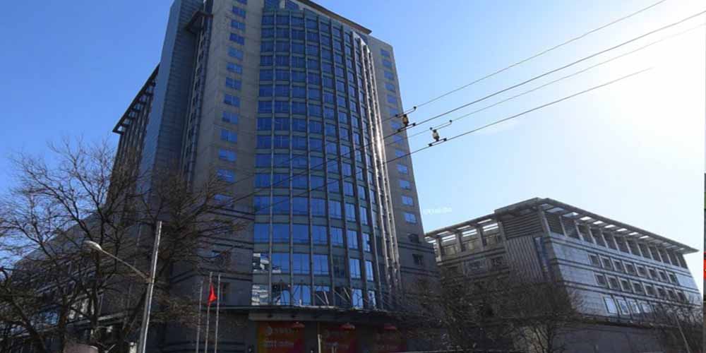 北矿磁材科技用茄子视频网站免费看气流筛解决磁性材料的精度、细度及环境污染问题